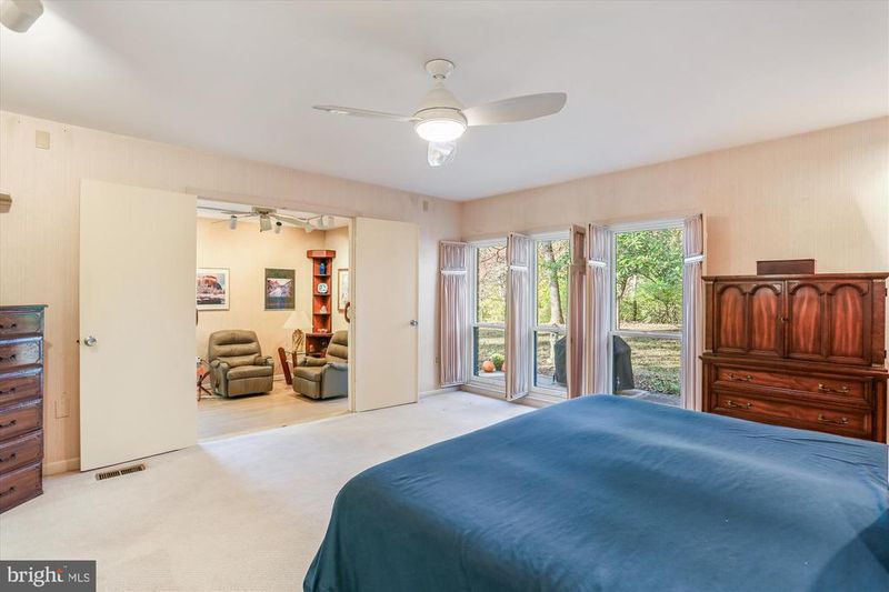 5229 Strathmore Ave, Kensington, MD 20895