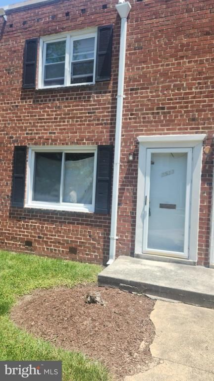 2533 Iverson St, Temple Hills, MD 20748