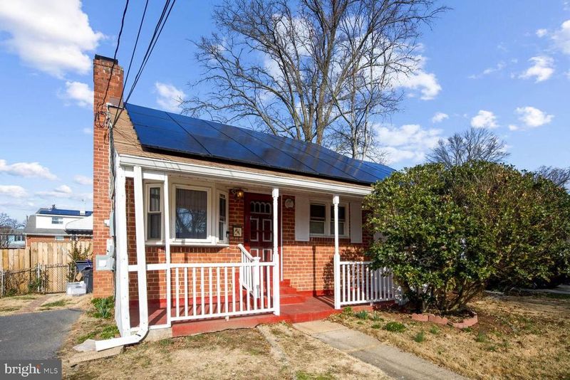 8204 17th Ave, Hyattsville, MD 20783