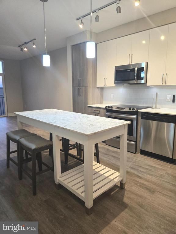 145 Riverhaven Dr #533, National Harbor, MD 20745