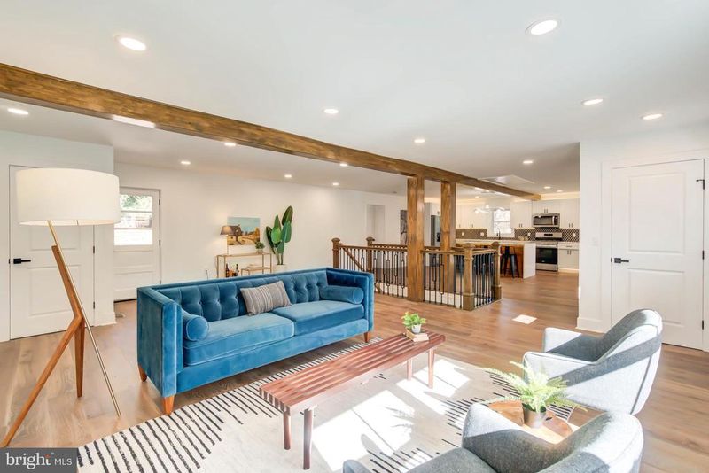 1206 La Grande Rd, Silver Spring, MD 20903