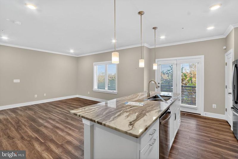 1322 Rail Stop Dr, Woodbridge, VA 22191