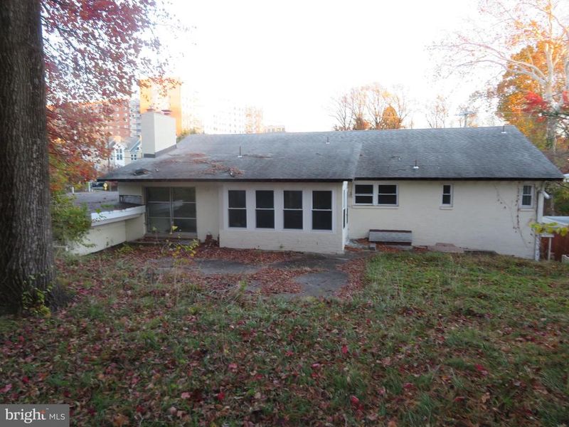 1601 North Portal Dr NW, Washington, DC 20012