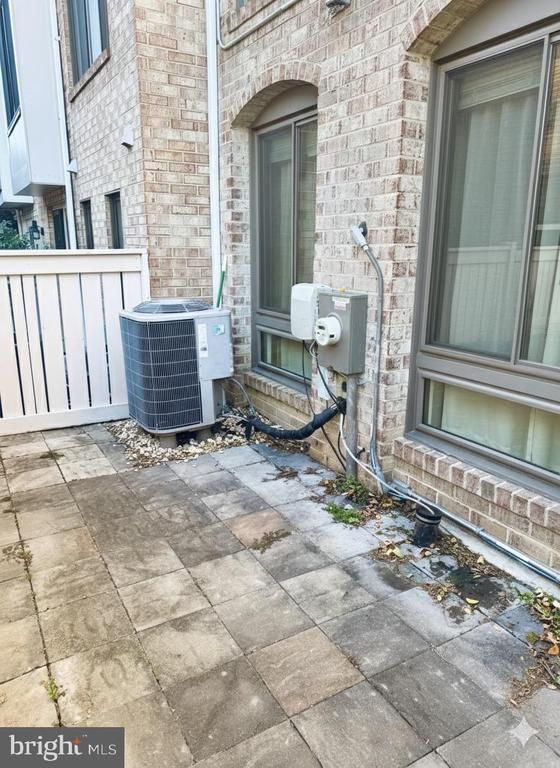 9611 Brassie Way, Montgomery Village, MD 20886