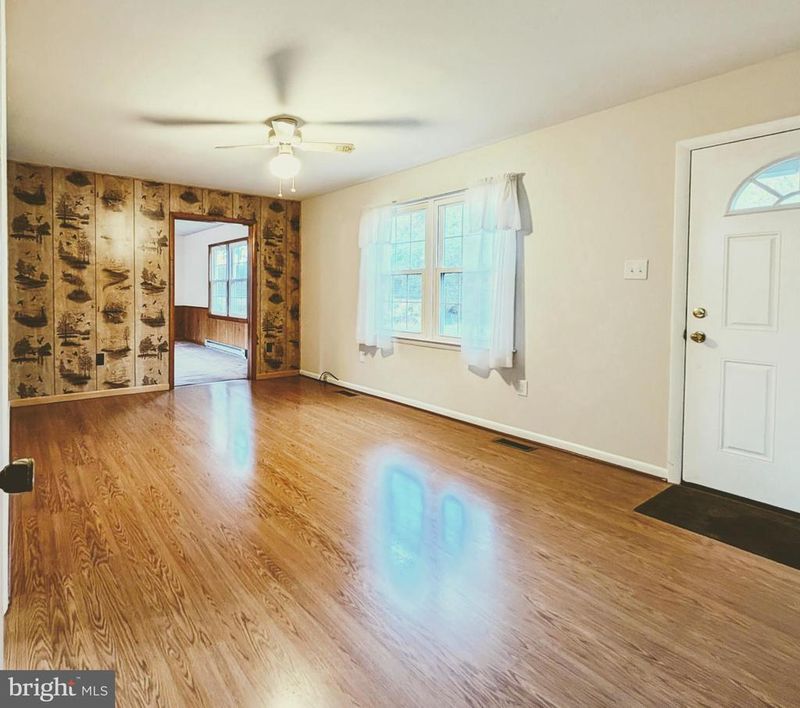 7403 Bear Branch Rd, Adamstown, MD 21710