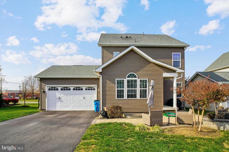 4695 Puller Dr, Jefferson, MD 21755