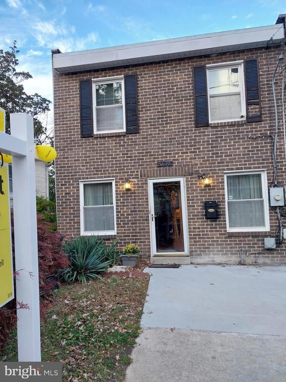 5610 Clay Pl NE, Washington, DC 20019