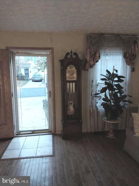 5610 Clay Pl NE, Washington, DC 20019