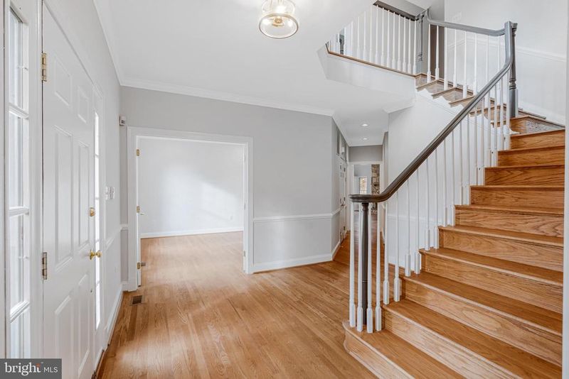 1200 Chadsworth Ct, Mclean, VA 22102
