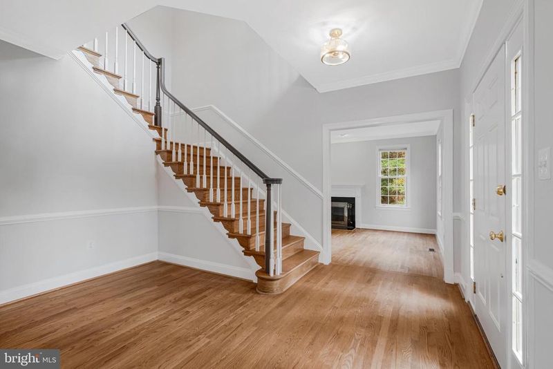 1200 Chadsworth Ct, Mclean, VA 22102