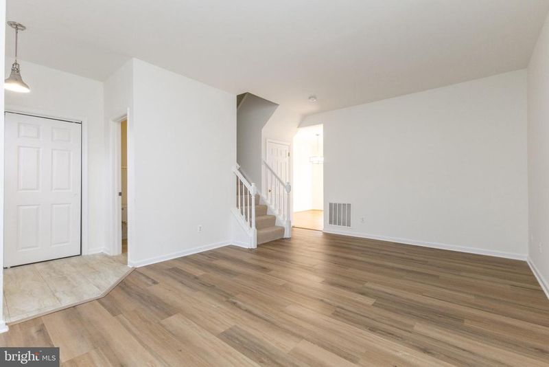 4172 Ashmere Cir, Dumfries, VA 22025