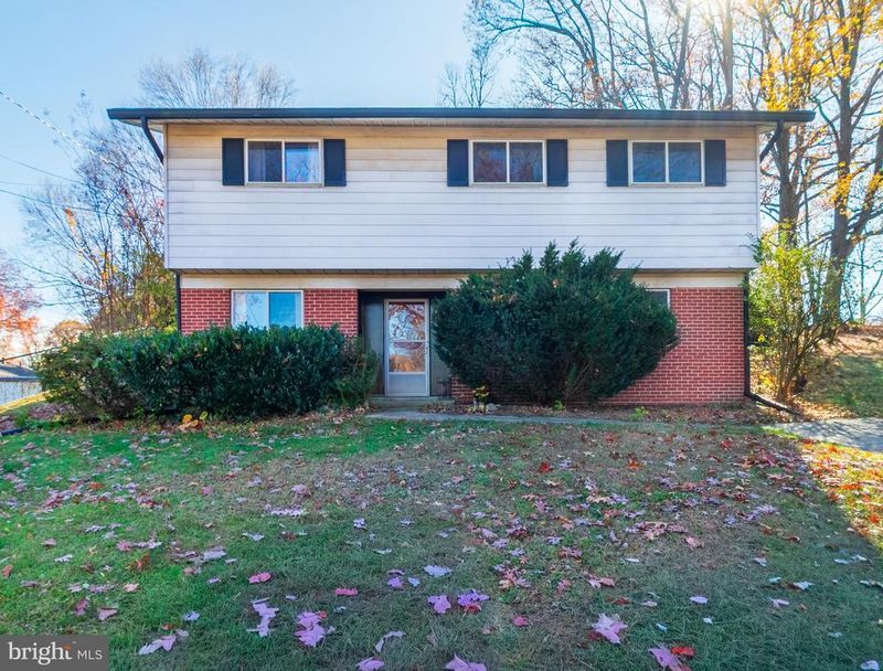 8403 Eureka St, District Heights, MD 20747