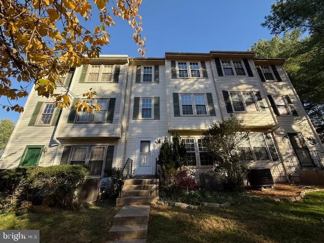 11640 Pleasant Meadow Dr, North Potomac, MD 20878