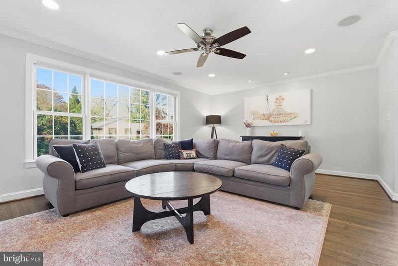 214 Providence Rd, Annapolis, MD 21409