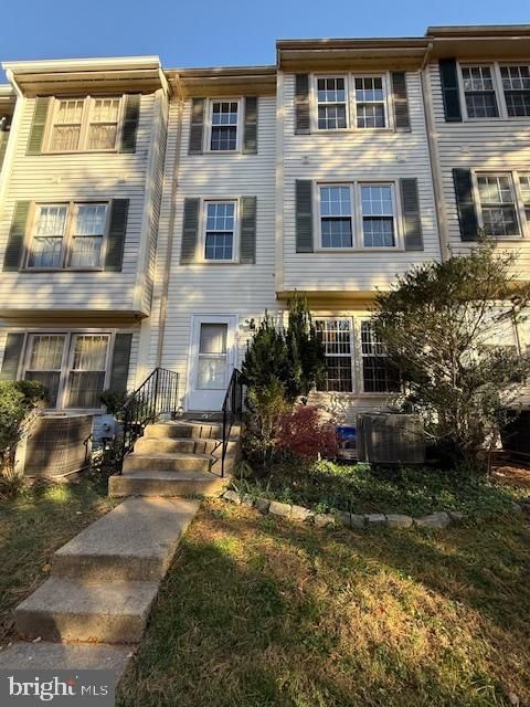 11640 Pleasant Meadow Dr, North Potomac, MD 20878