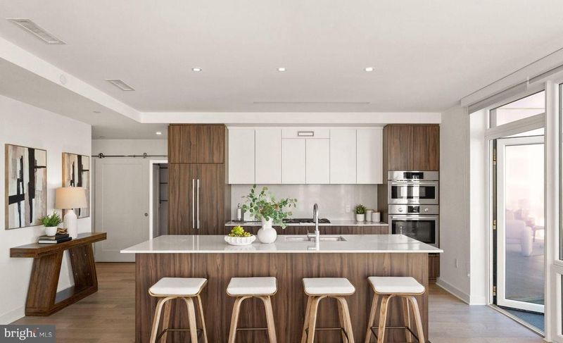 37 L St SE #1102, Washington, DC 20003