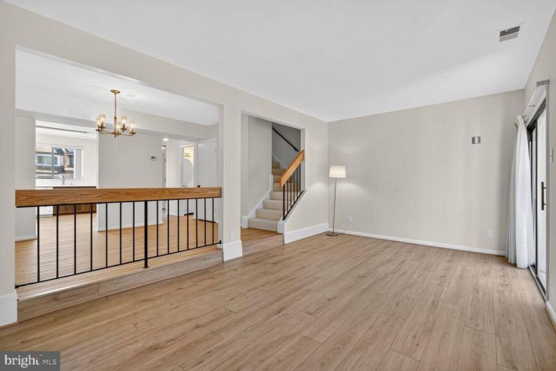 8241 Canning Ter, Greenbelt, MD 20770