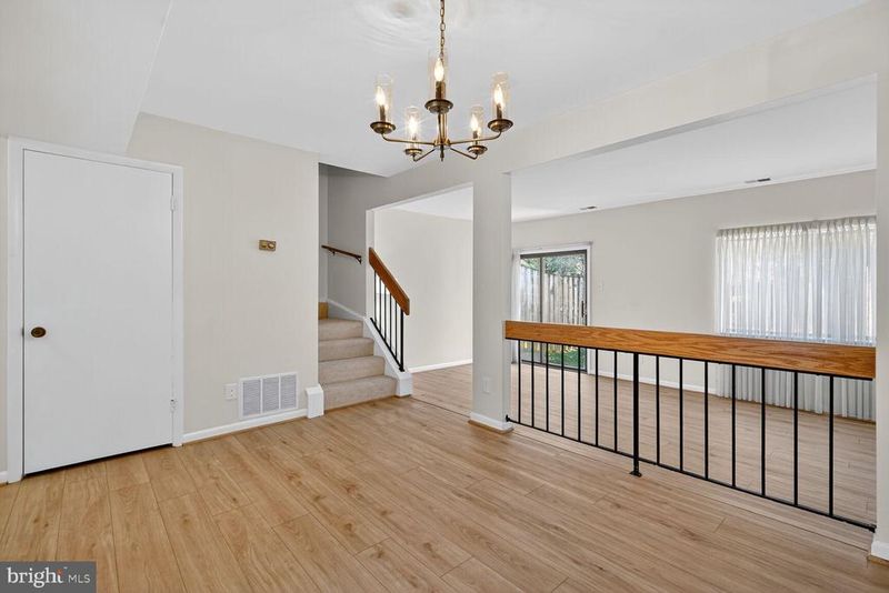 8241 Canning Ter, Greenbelt, MD 20770