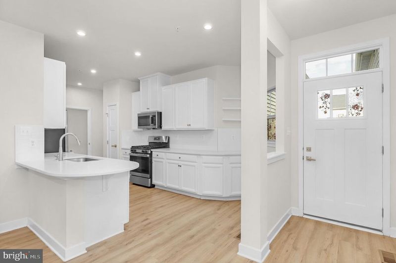 6129 Dock St, Frederick, MD 21703