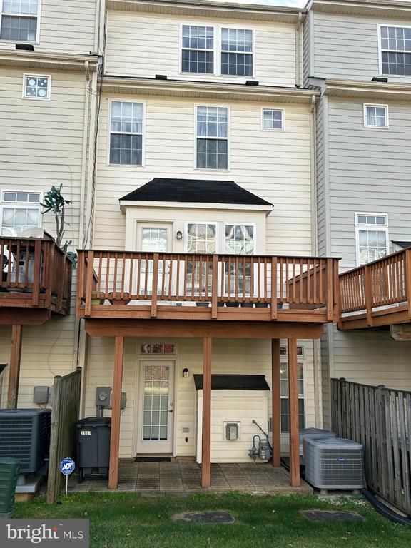 3507 Ellery Cir, Falls Church, VA 22041