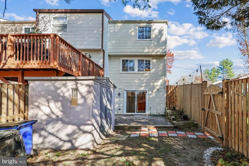 10687 Glen Hannah Dr, Laurel, MD 20723