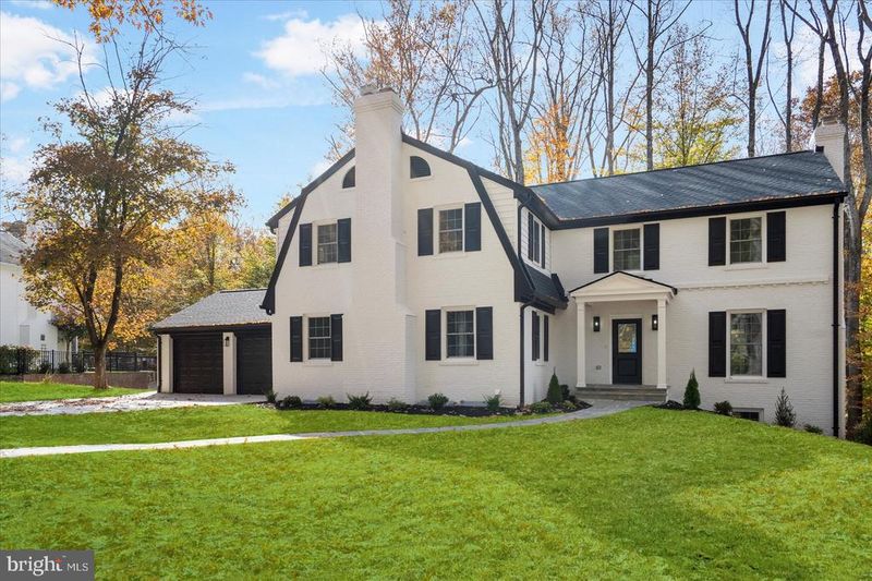 7604 Hackamore Dr, Potomac, MD 20854
