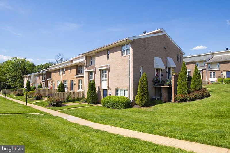 1699 Yale Pl #336, Rockville, MD 20850