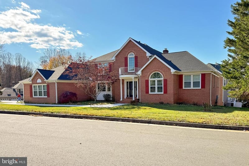1300 Pinstripe Ct, Vienna, VA 22182