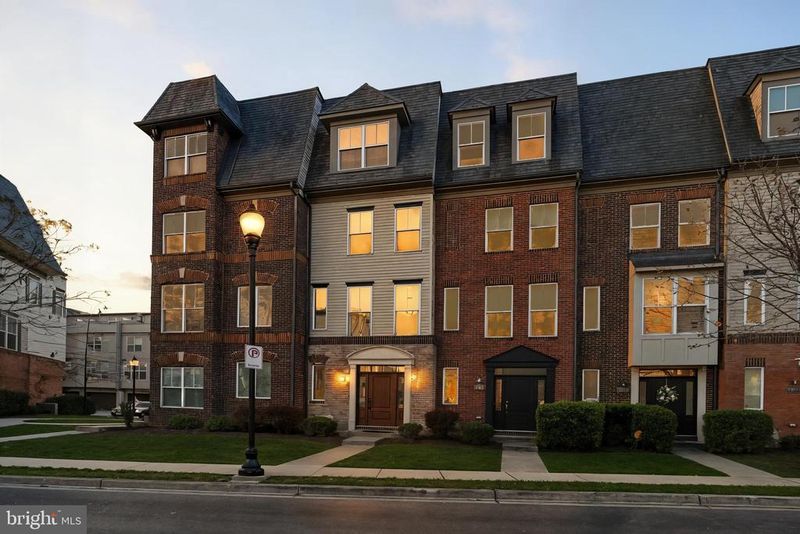 1416 Wheyfield Dr, Frederick, MD 21701