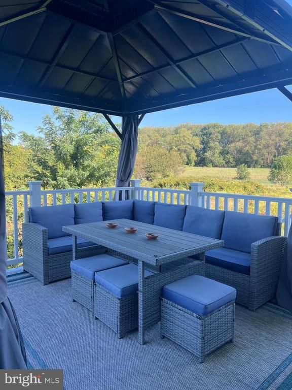 738 Tatum Ct, Frederick, MD 21702