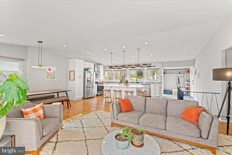 13501 Collingwood Ter, Silver Spring, MD 20904