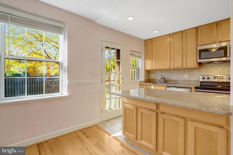 4326 36th St S, Arlington, VA 22206