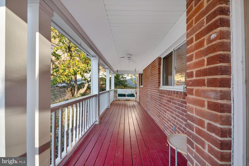 5448 22nd St N, Arlington, VA 22205