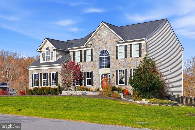 36514 Winding Oak Pl, Purcellville, VA 20132