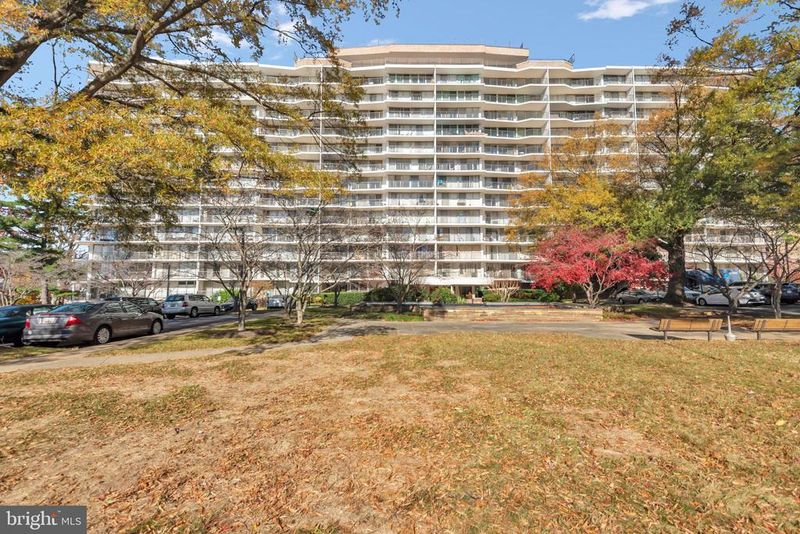 3333 University Blvd W #1008, Kensington, MD 20895