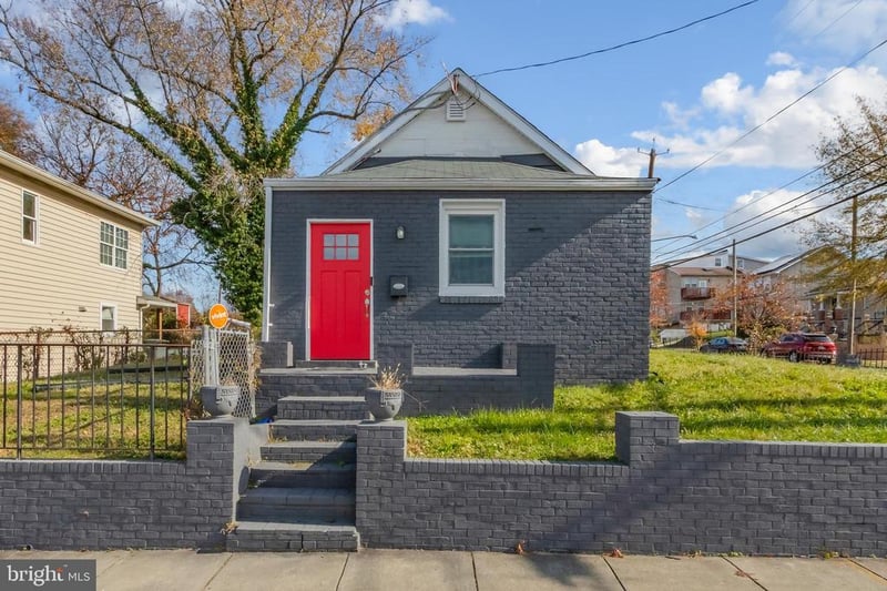 1101 51st Pl NE, Washington, DC 20019