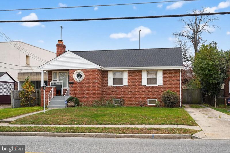 2817 Colebrooke Dr, Temple Hills, MD 20748