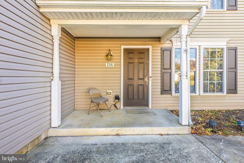 256 W 14th St, Frederick, MD 21701