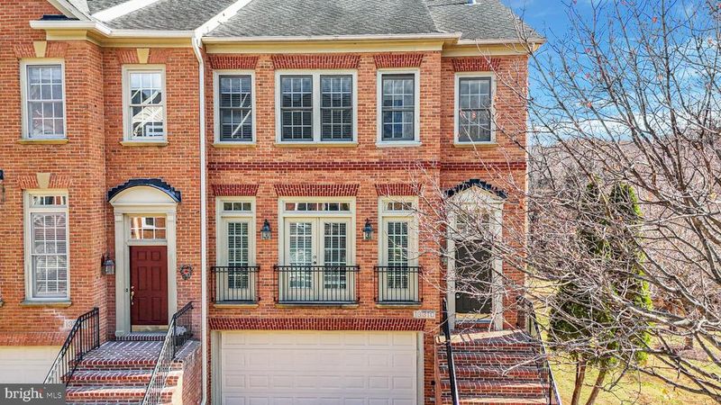 13310 Sunny Brooke Pl, Potomac, MD 20854