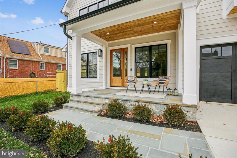 11013 Stillwater Ave, Kensington, MD 20895