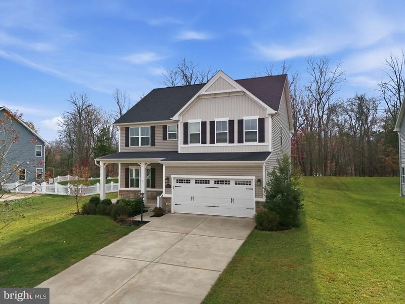 15117 Haymarket Landing Dr, Haymarket, VA 20169