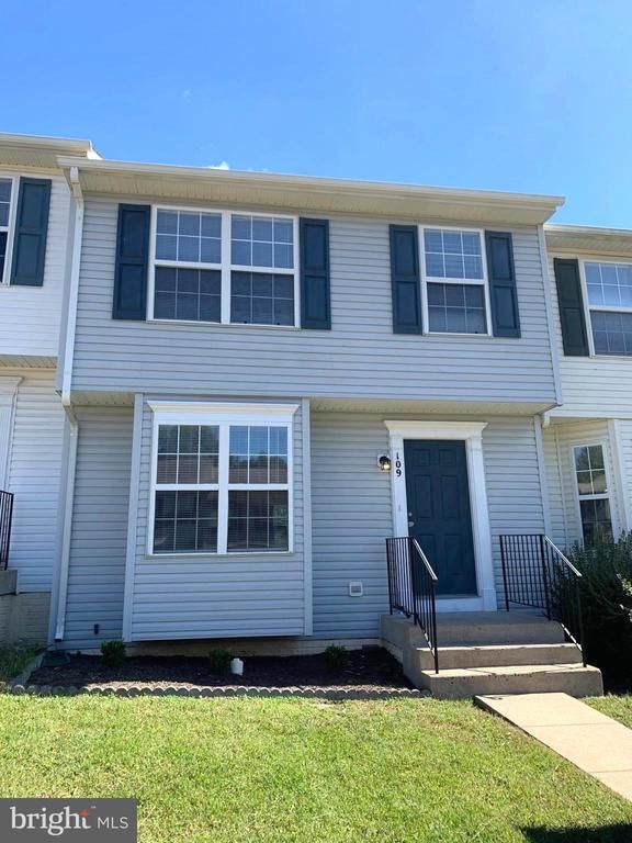 109 Merrill Ct, Stafford, VA 22554