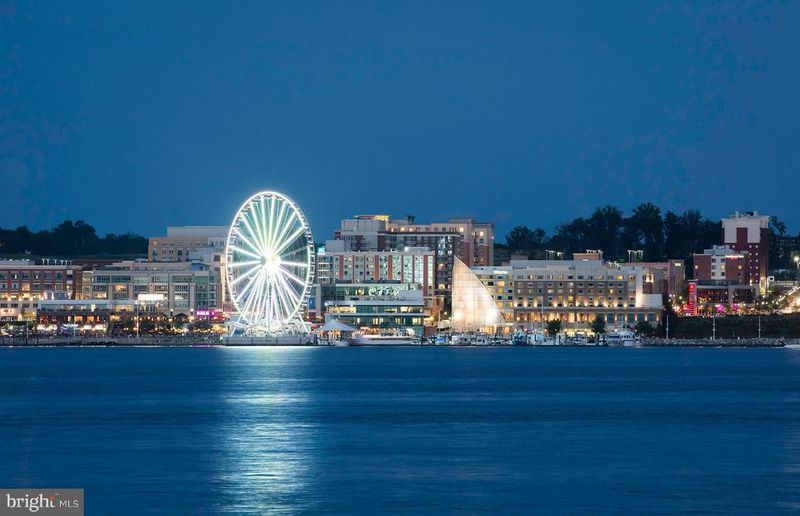 125 Kinsale Pl #310, National Harbor, MD 20745