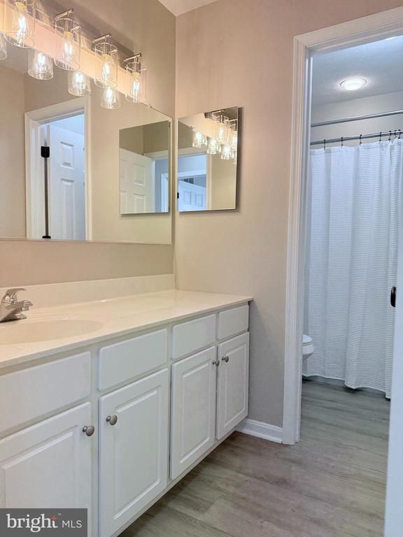 11128 Worchester Dr, New Market, MD 21774