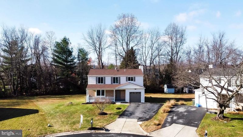17 Thornhurst Ct, Olney, MD 20832