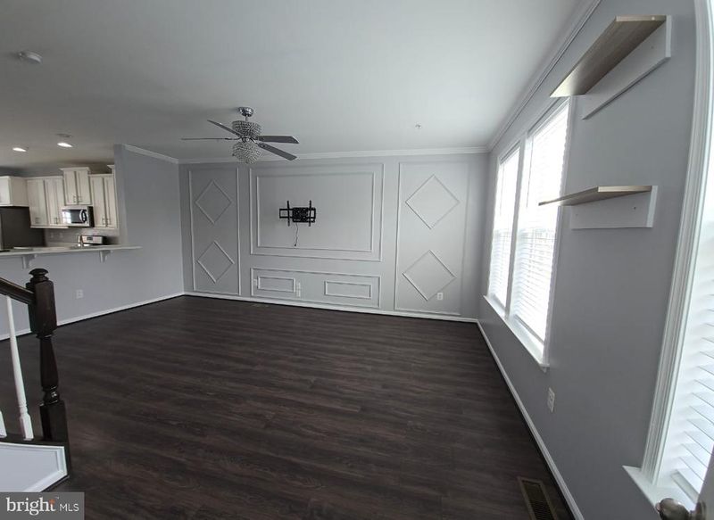 211 Spring Bank Ave, Frederick, MD 21701