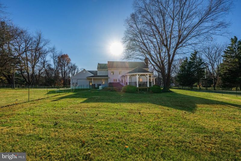 4807 Bready Rd, Rockville, MD 20853
