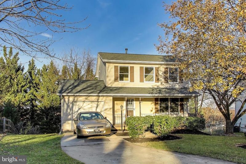 1009 Cheryls Ct, Frederick, MD 21703