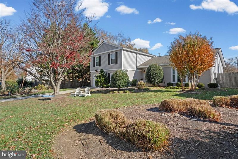 14833 Rocking Spring Dr, Rockville, MD 20853
