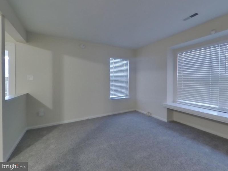4192 Bluebird Dr, Waldorf, MD 20603